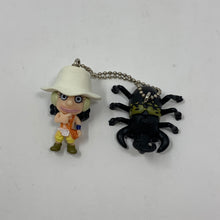 Load image into Gallery viewer, One Piece Keychain Usopp with Beetle Bandai
