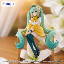 Load image into Gallery viewer, Piapro Hatsune Miku Noodle Stopper Prize Figure Flower Fairy - Fairy Lily ver. FuRyu
