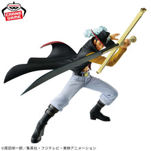 Load image into Gallery viewer, One Piece Figure Dracule Mihawk Battle Record Collection Banpresto
