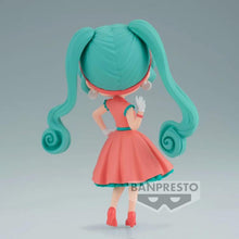 Load image into Gallery viewer, Piapro Figure Hatsune Miku World Journey Vol. 1 Qposket Banpresto
