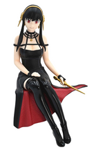 Load image into Gallery viewer, Spy x Family Figure Yor Forger Noodle Stopper FuRyu
