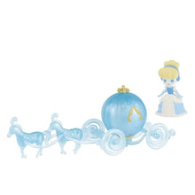 Load image into Gallery viewer, Disney Figure Cinderella with Carriage Patisserie au Sucre B Ver. Banpresto
