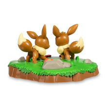 Load image into Gallery viewer, Pokemon Figure Eevee Duo An Afternoon With Eevee and Friends Funko Pokemon Center
