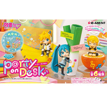 Load image into Gallery viewer, Hatsune Miku Blind Box Party On Desk Re-Ment
