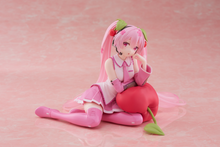 Load image into Gallery viewer, Sakura Miku Desktop Cute Prize Figure - Cherry Cushion ver. TAITO
