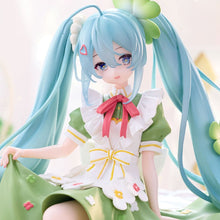 Load image into Gallery viewer, Piapro Hatsune Miku Noodle Stopper Prize Figure Flower Fairy - Clover ver. FuRyu
