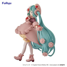 Load image into Gallery viewer, Piapro Figure Hatsune Miku Sweet Sweets Strawberry Choco Short Ver. Exceed Creative FuRyu
