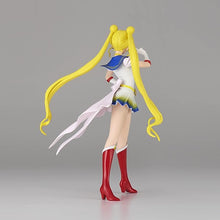 Load image into Gallery viewer, Sailor Moon Figure Usagi Eternal the Movie Super Sailor Moon
